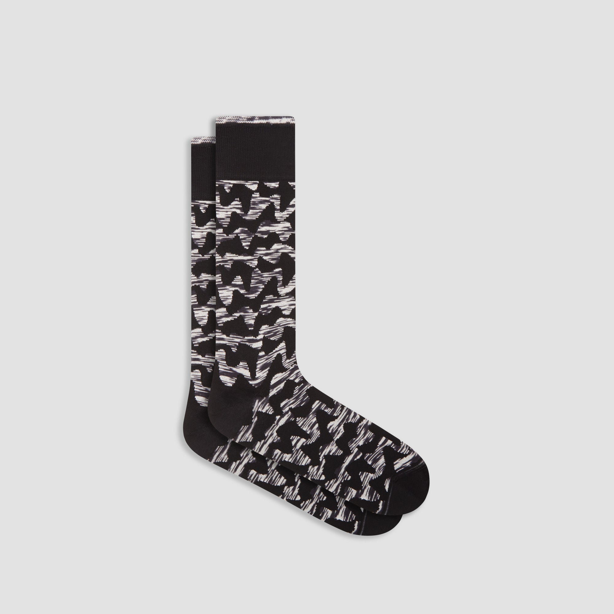 Serpentine Stripe Mid-Calf Socks