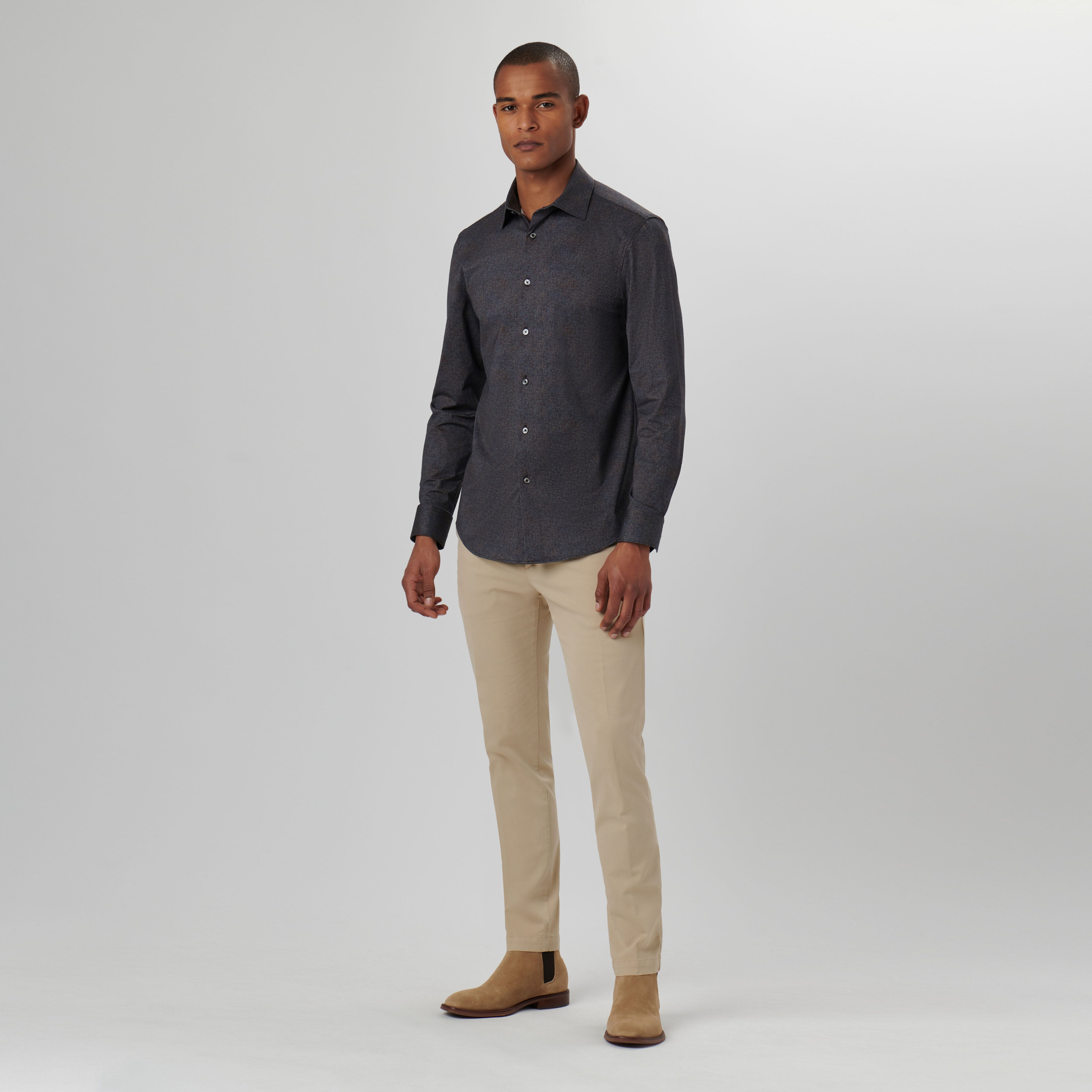 London Collections: Men – Street Style | Brown pants men, Olive pants  outfit, Blue denim shirt