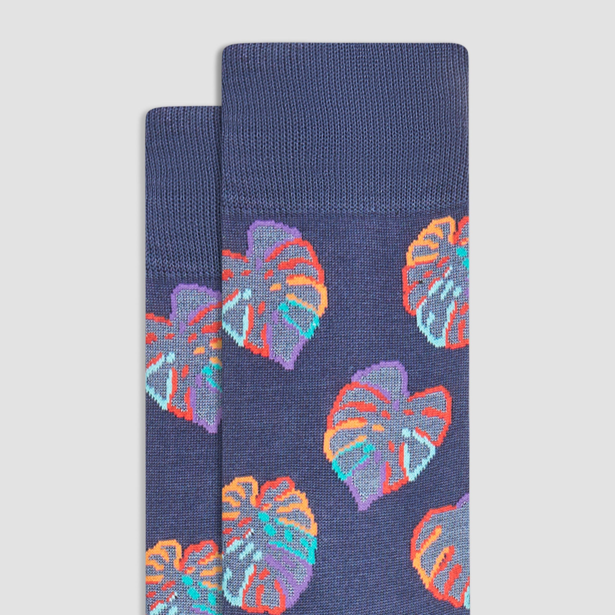 Leaves Mid-Calf Socks
