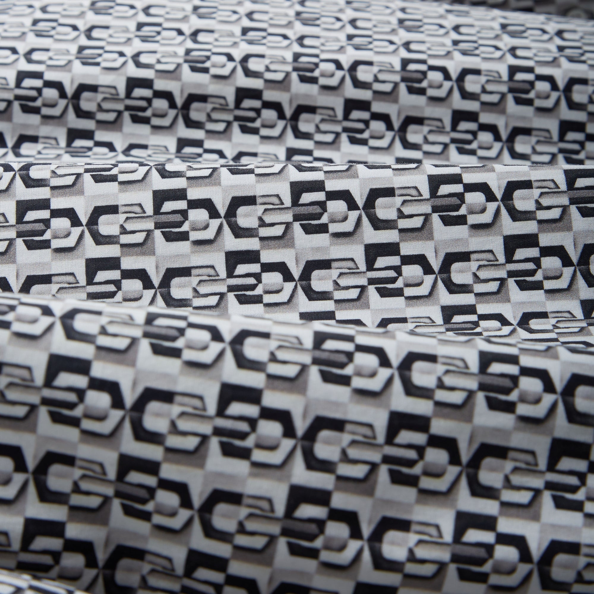 Axel Chain Link Shirt