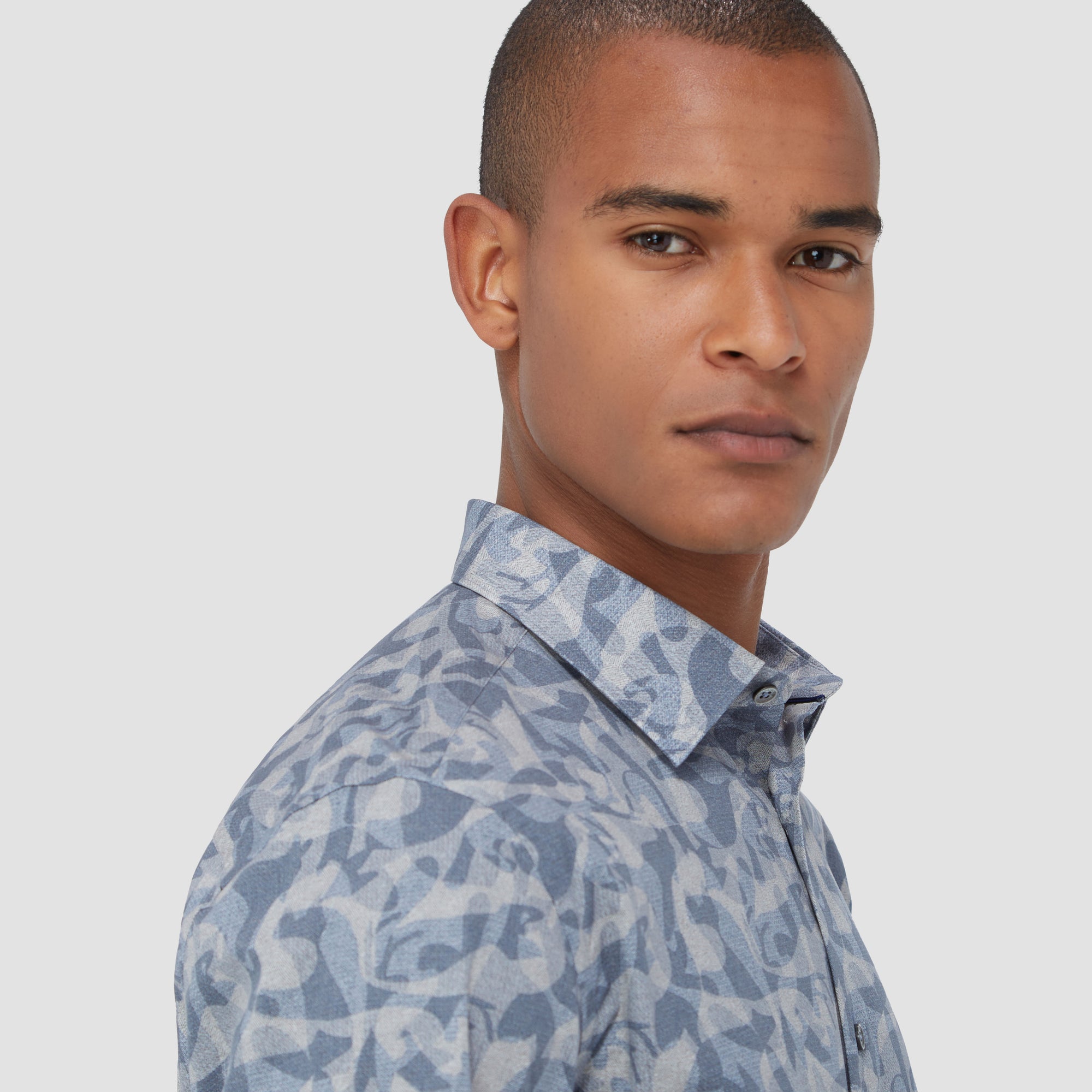 Julian Abstract Shirt