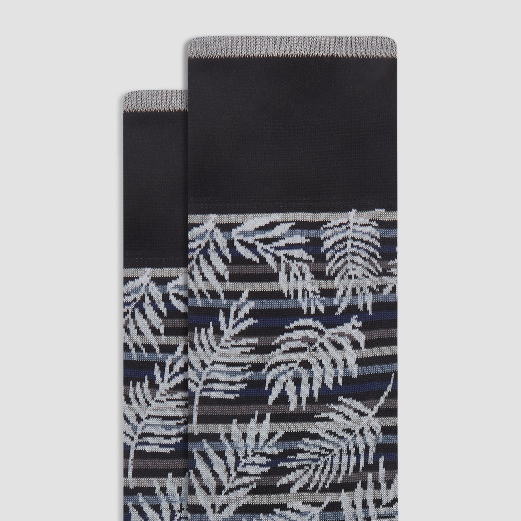 Palm Leaf Mid-Calf Socks