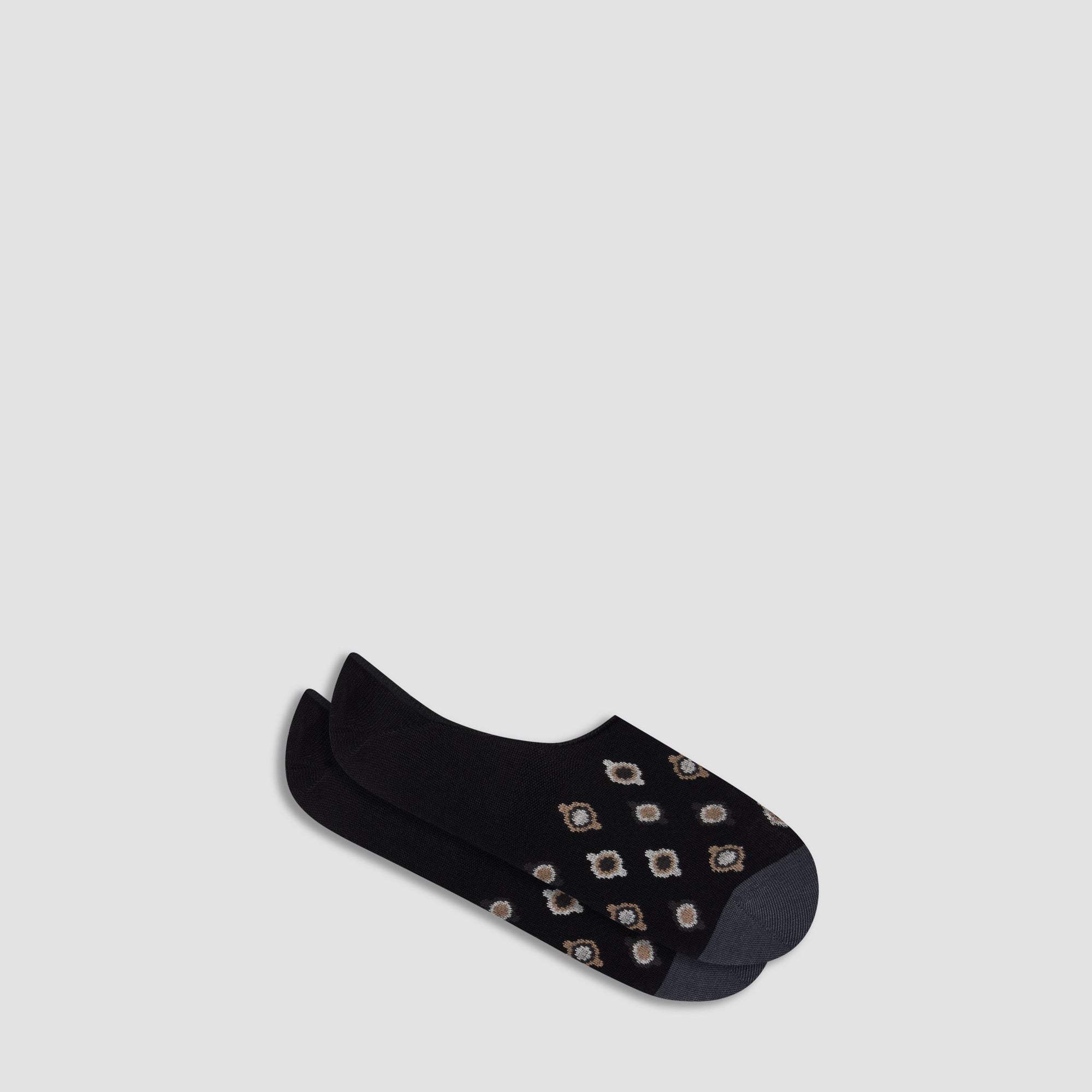 Medallion No-Show Socks