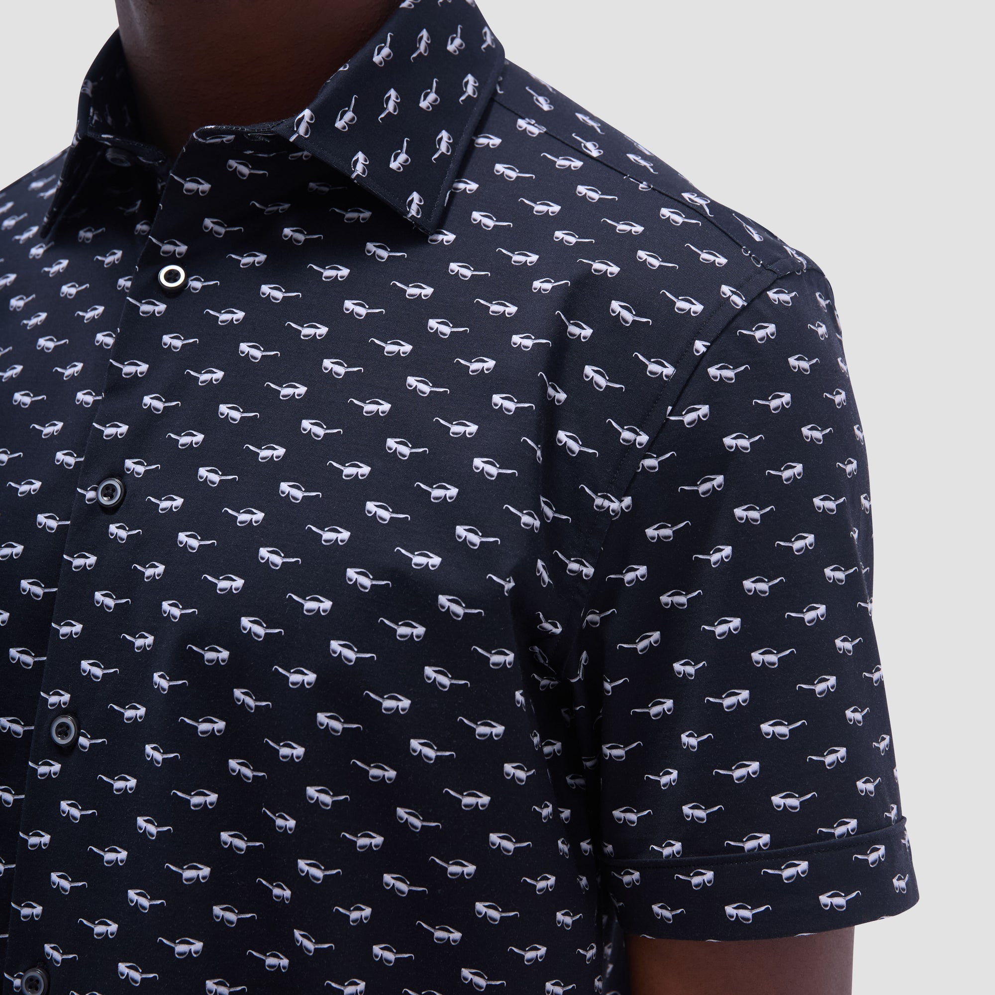 Milo Sunglasses OoohCotton Short-Sleeve Shirt