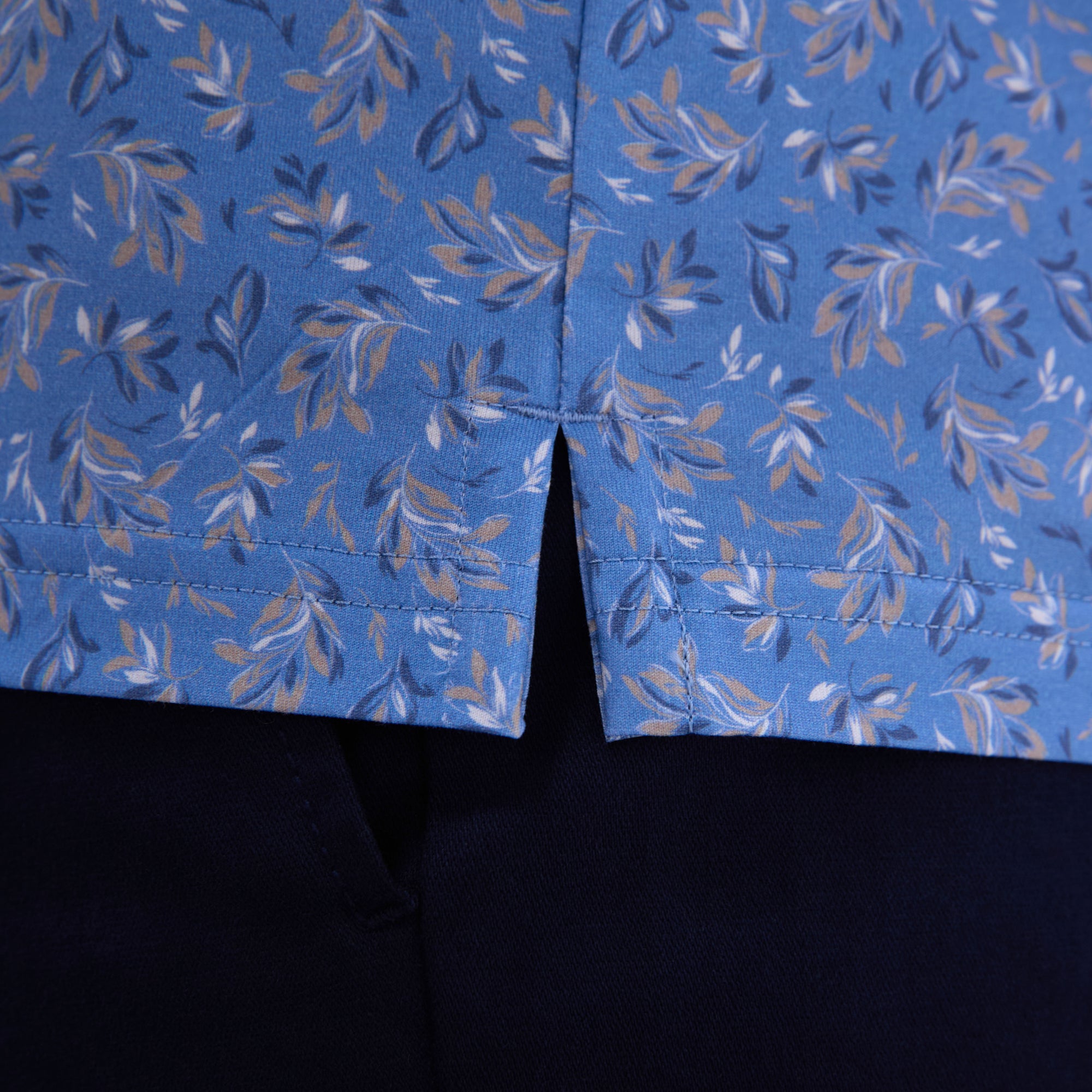 Milo Leaf Print OoohCotton Short-Sleeve Shirt