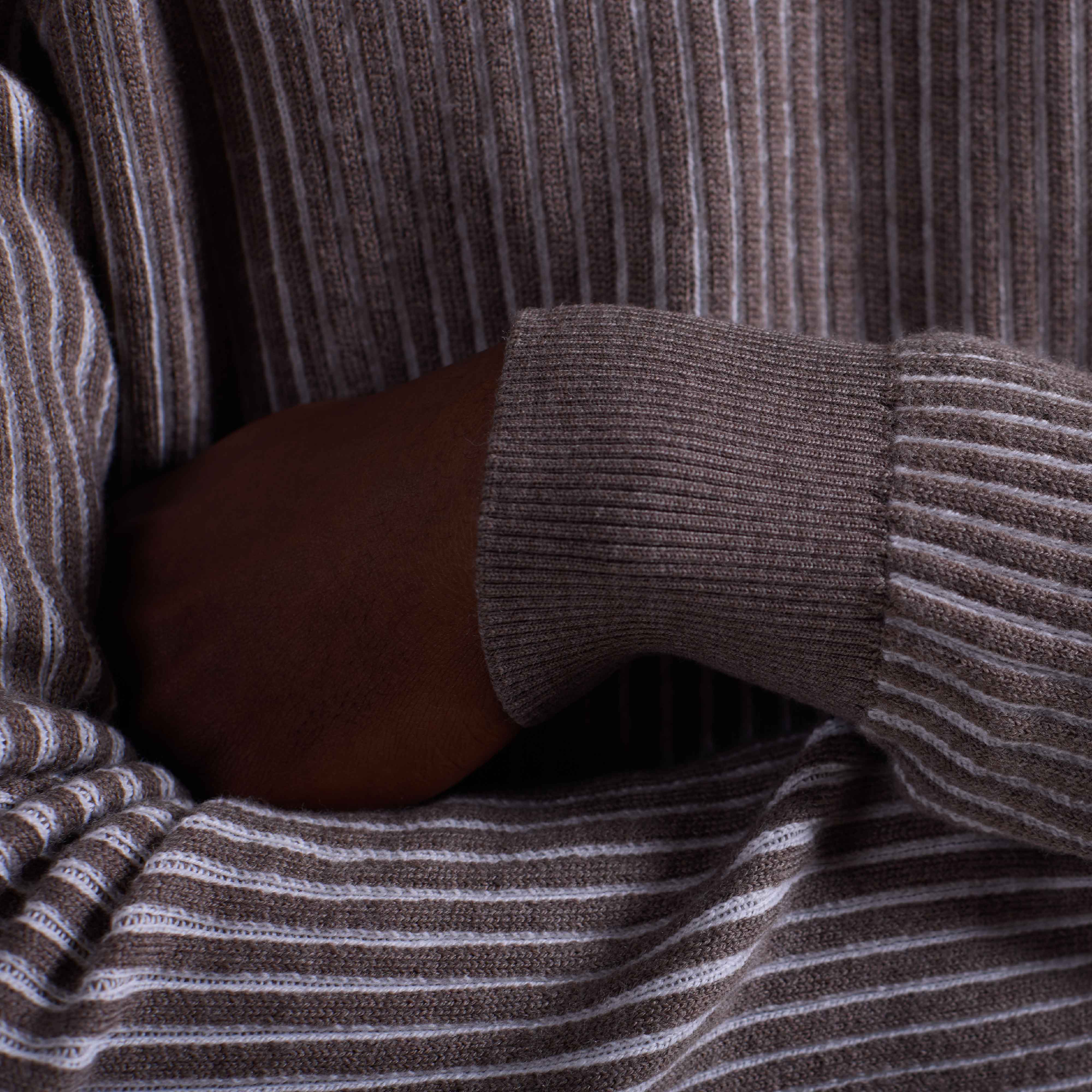 Two-Tone Rib Knit Quarter Zip Sweater – BUGATCHI