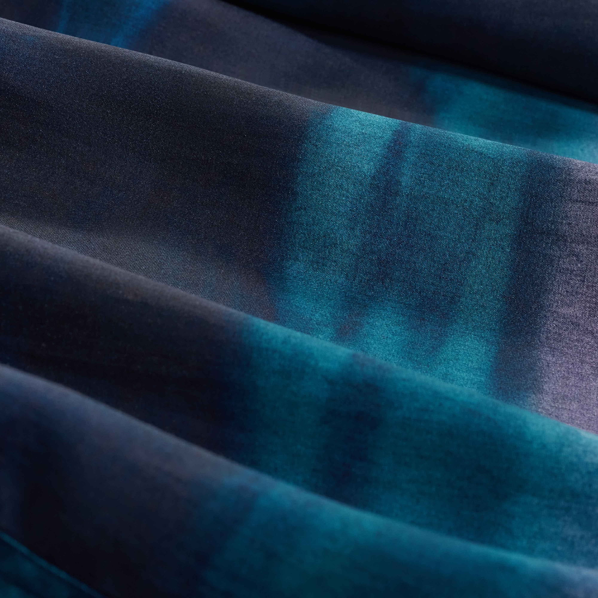 Julian Gradient Abstract Shirt