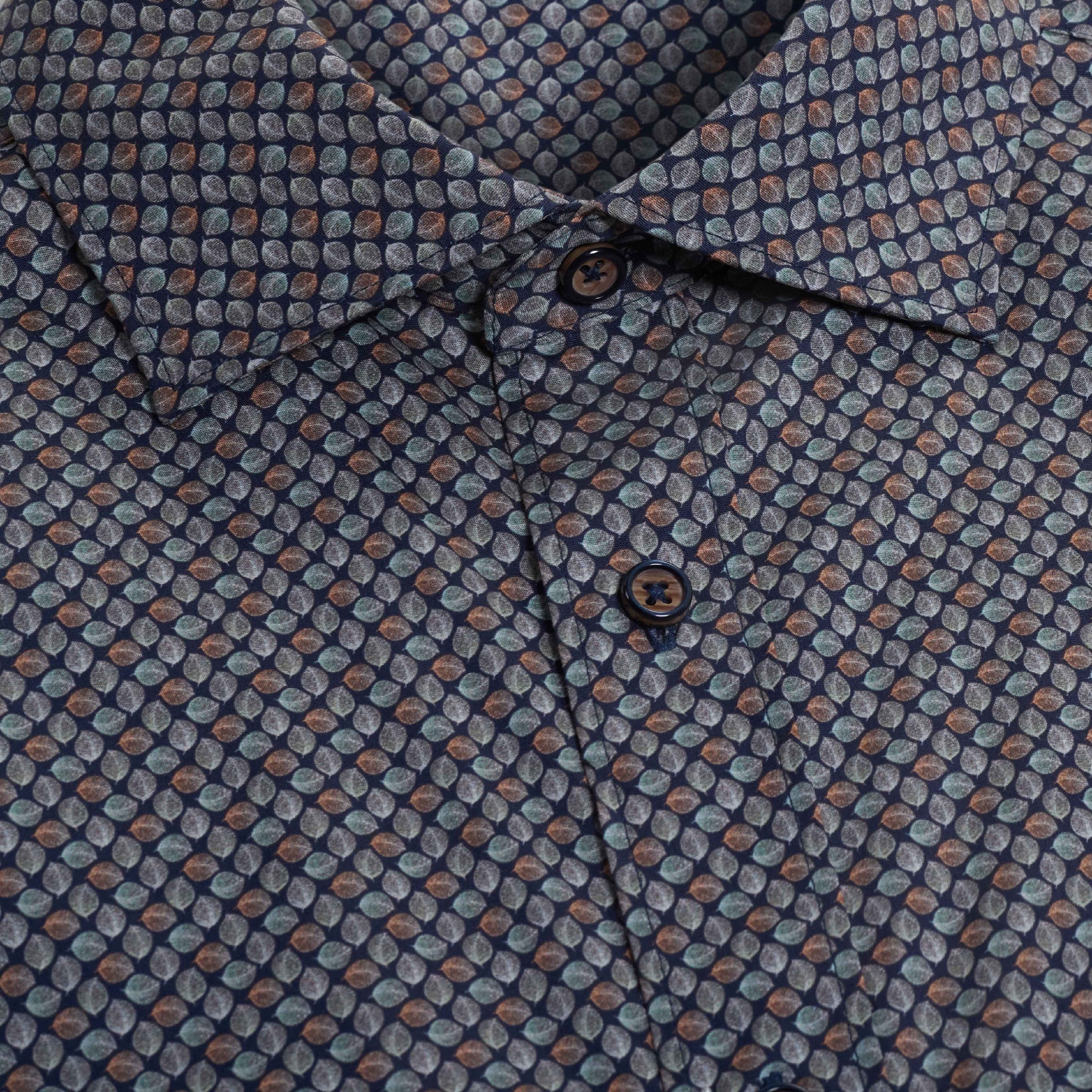 Axel Leaf Print Shirt