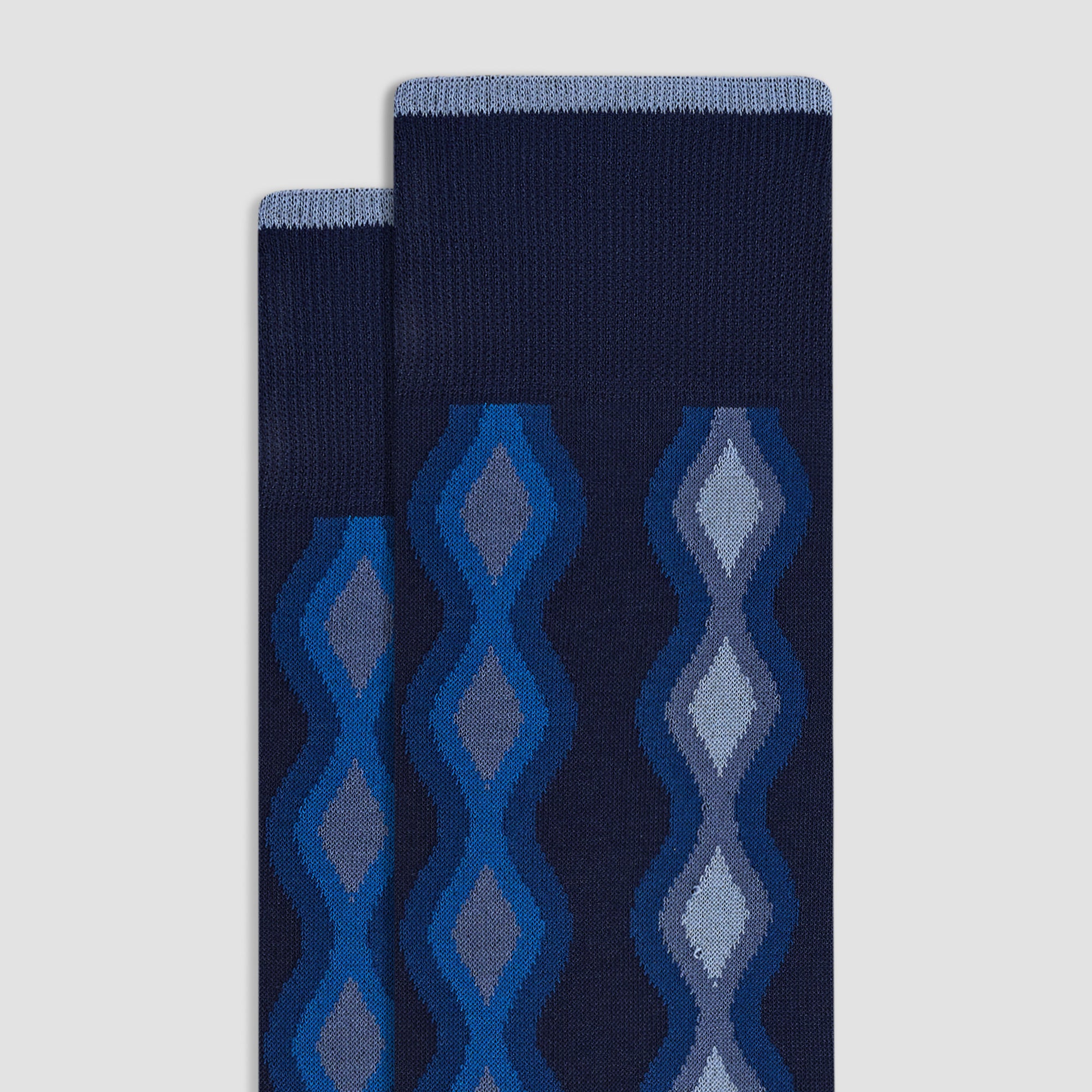 Diamond Wave Mid-Calf Socks