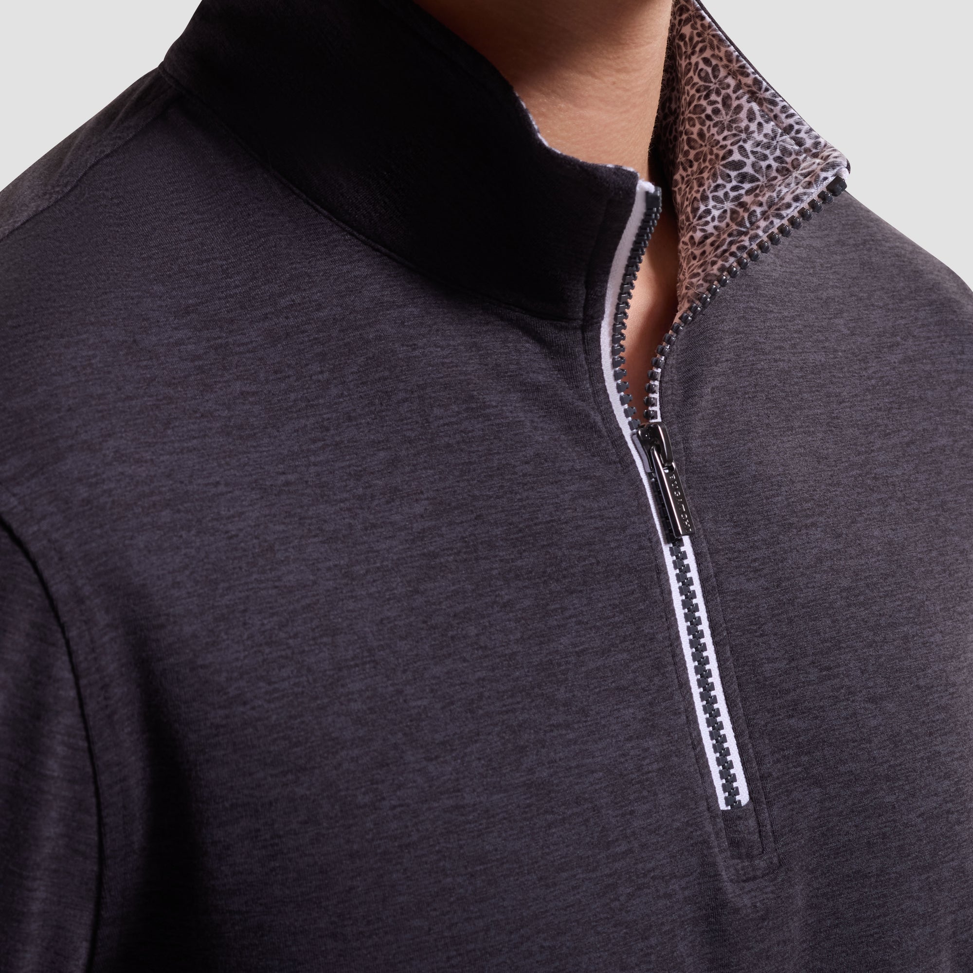 UV50 Performance Quarter Zip Pullover