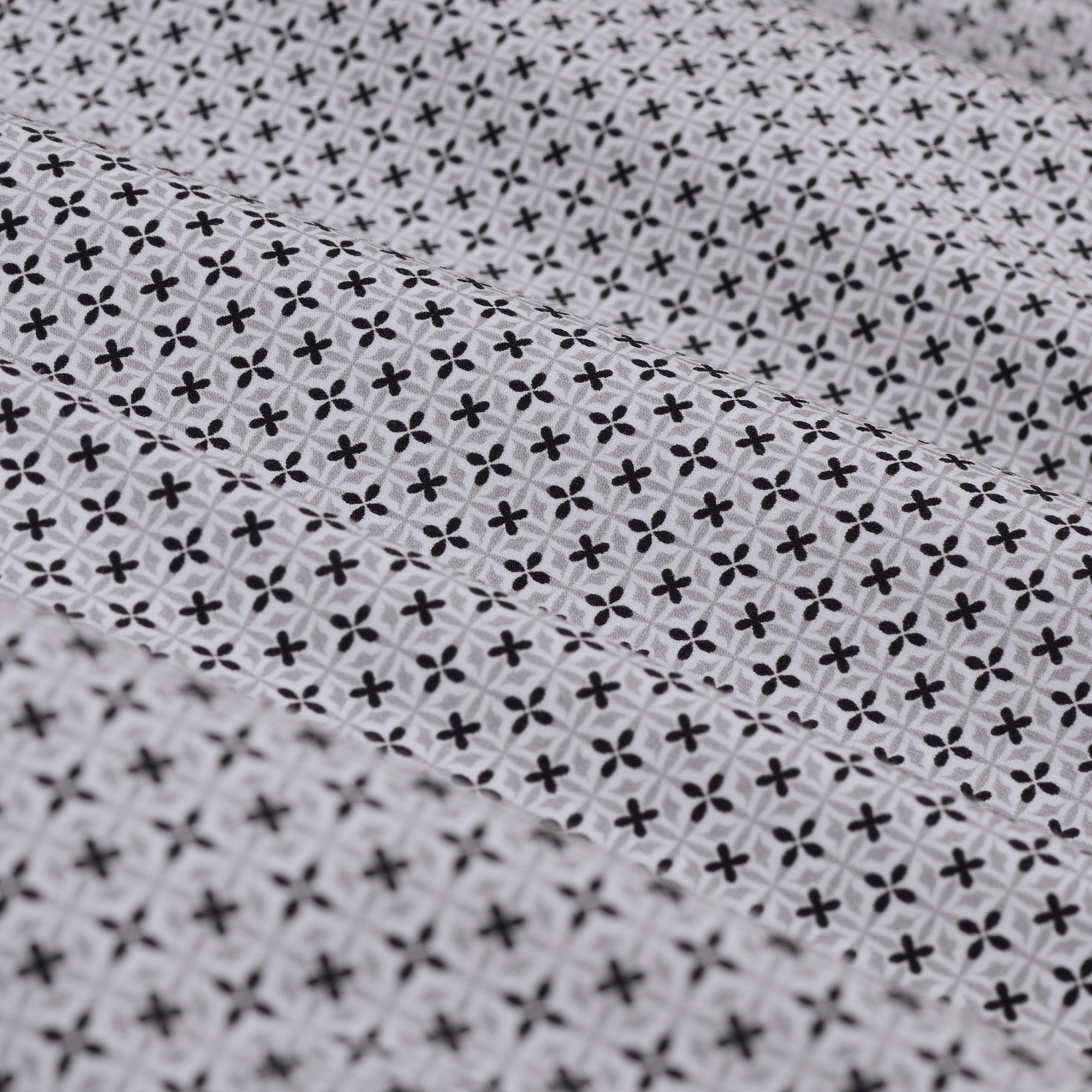 James OoohCotton Geometric Shirt