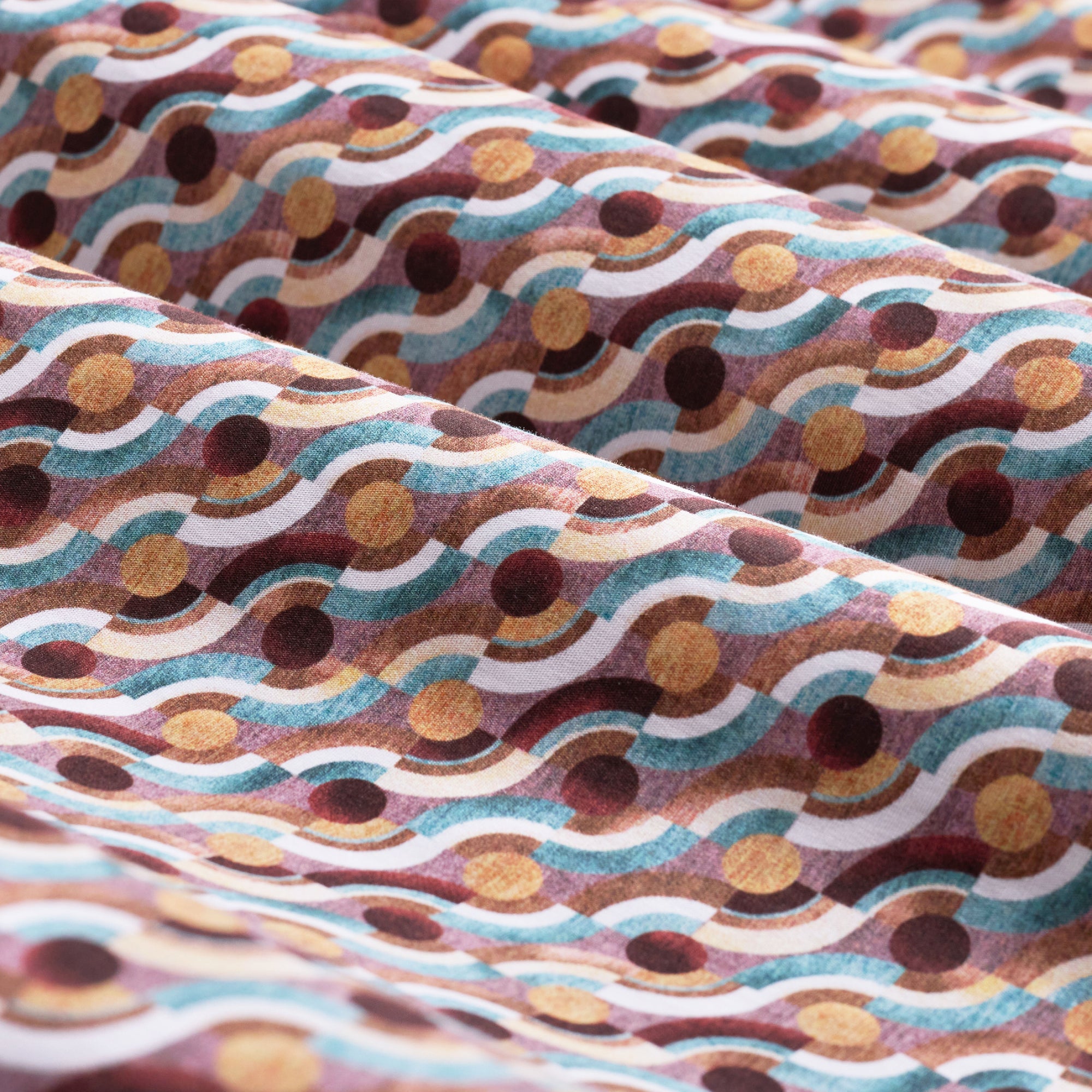 Axel Geometric Wave Shirt