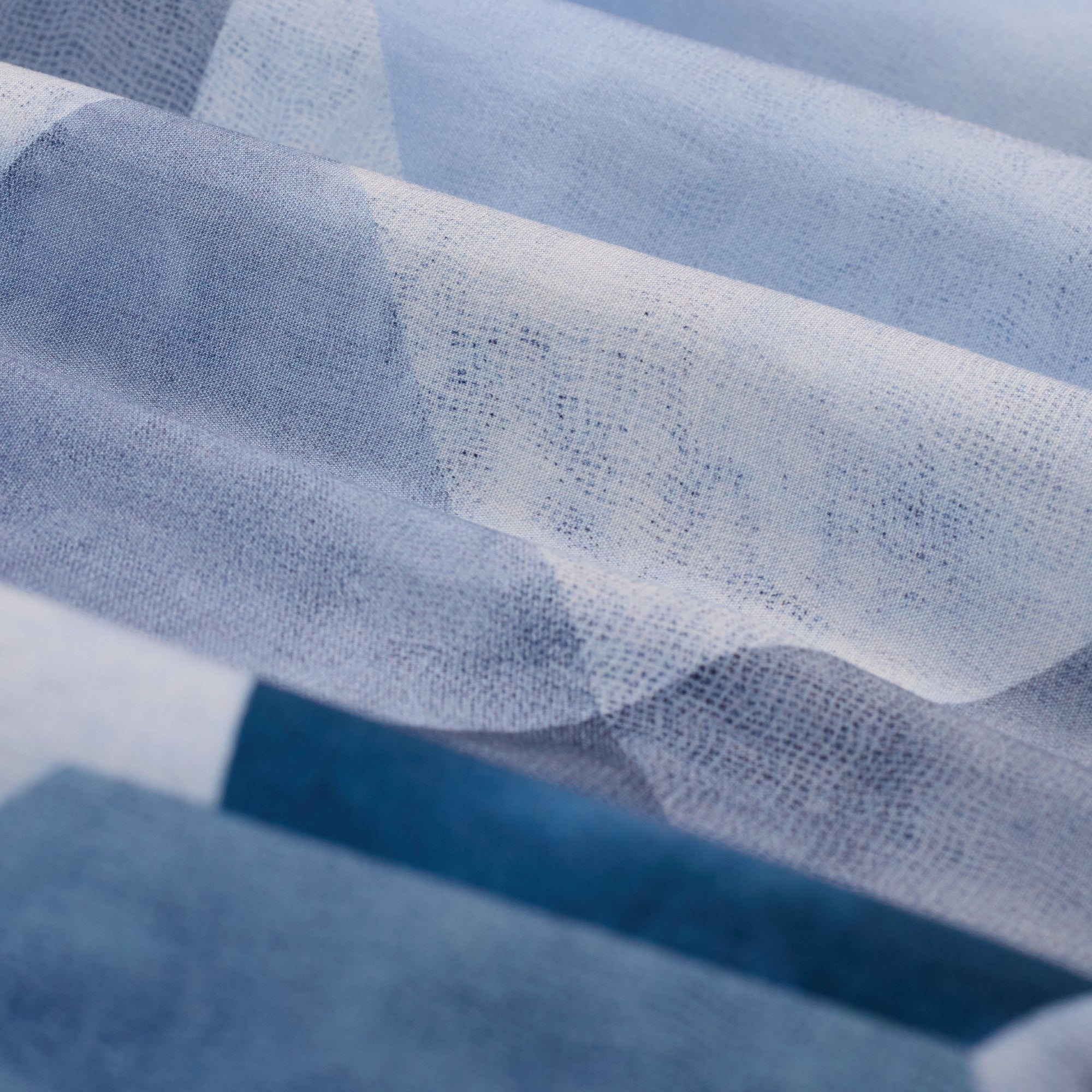 Vero Abstract Geometric Short-Sleeve Shirt