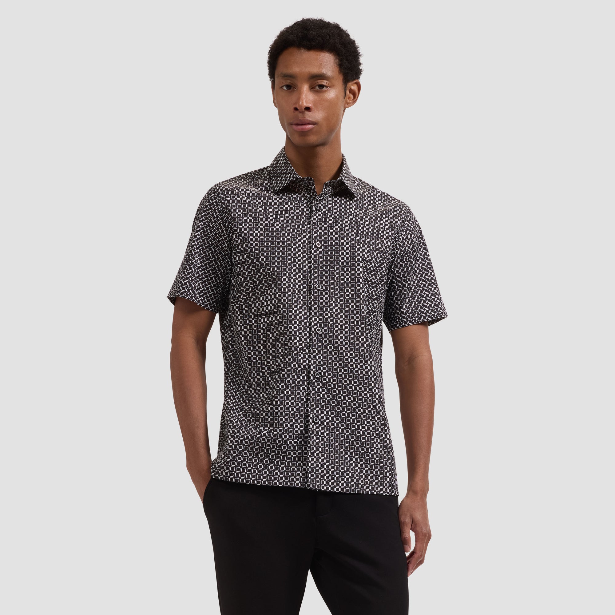Vero Geometric Short-Sleeve Shirt