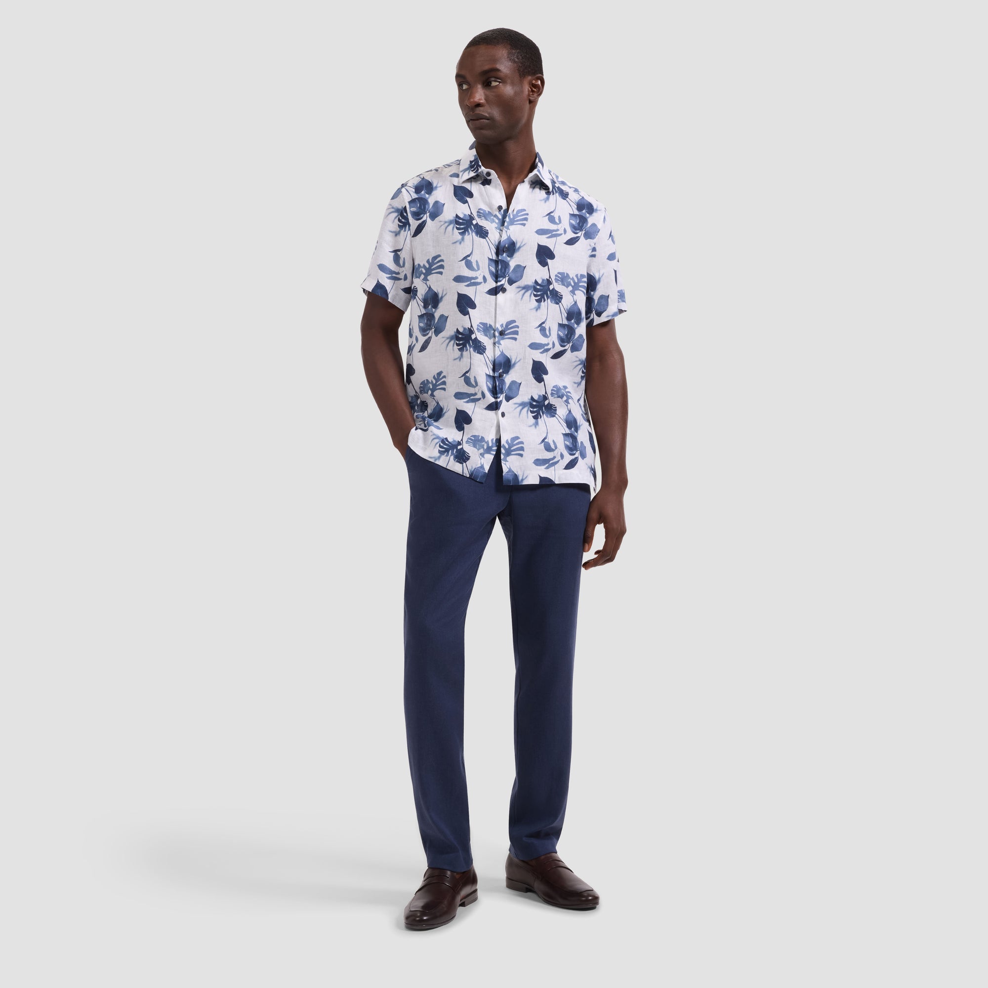 Vero Leaf Print Short-Sleeve Shirt
