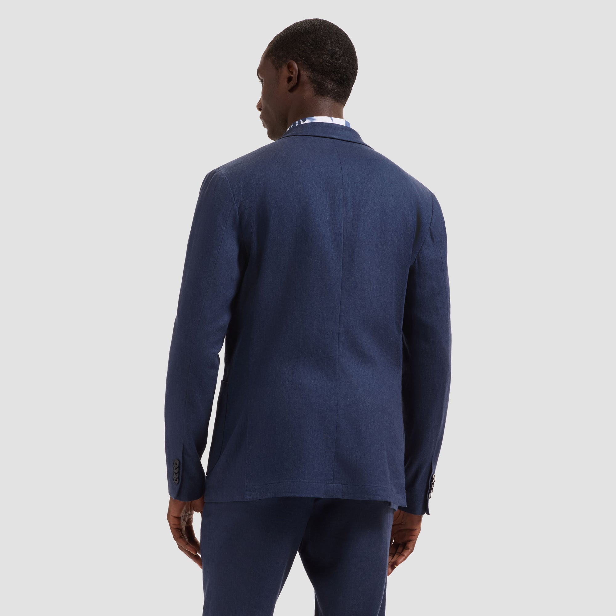 Aerolinen Two-Button Blazer