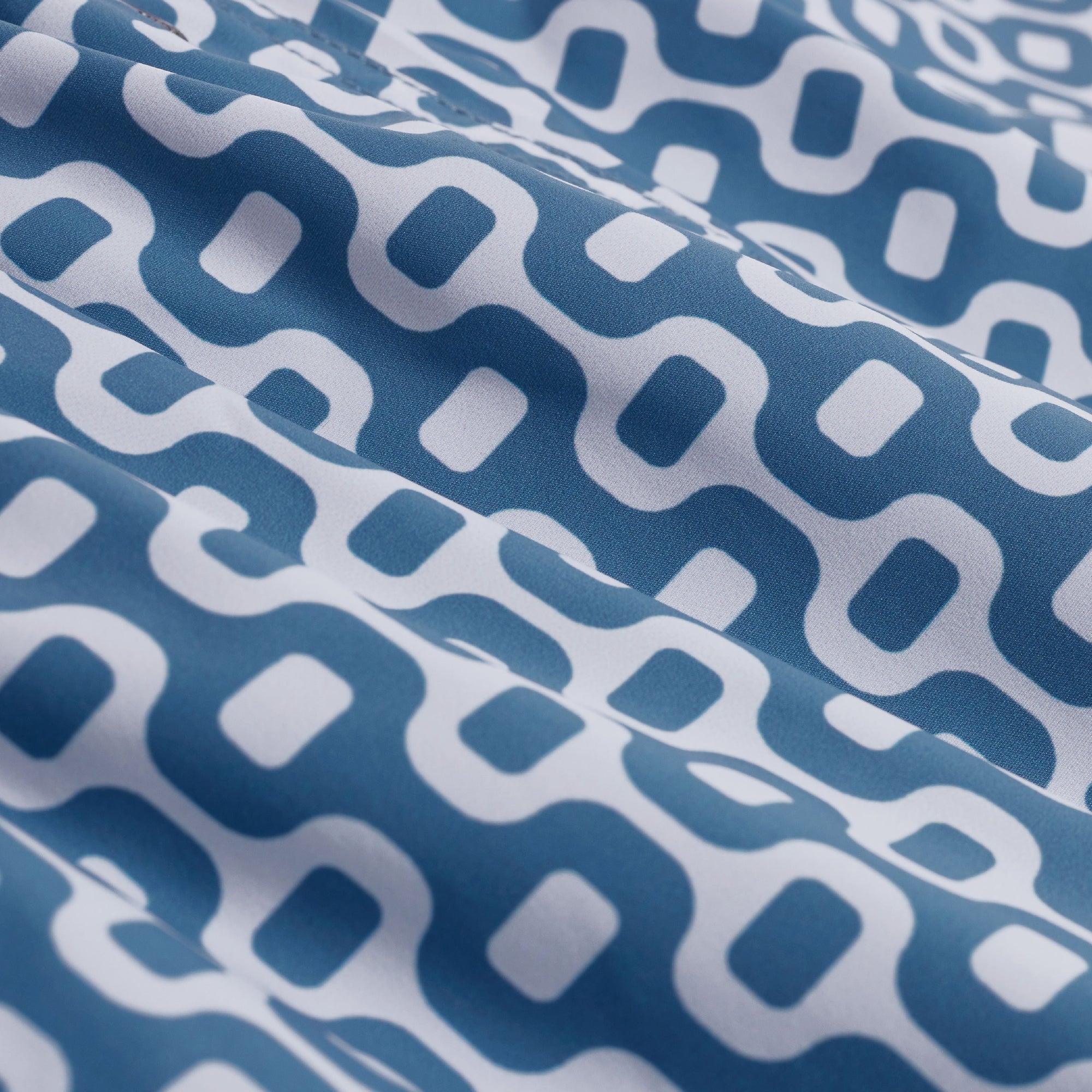 Cruz Shorter-Length Retro Link Swim Trunks