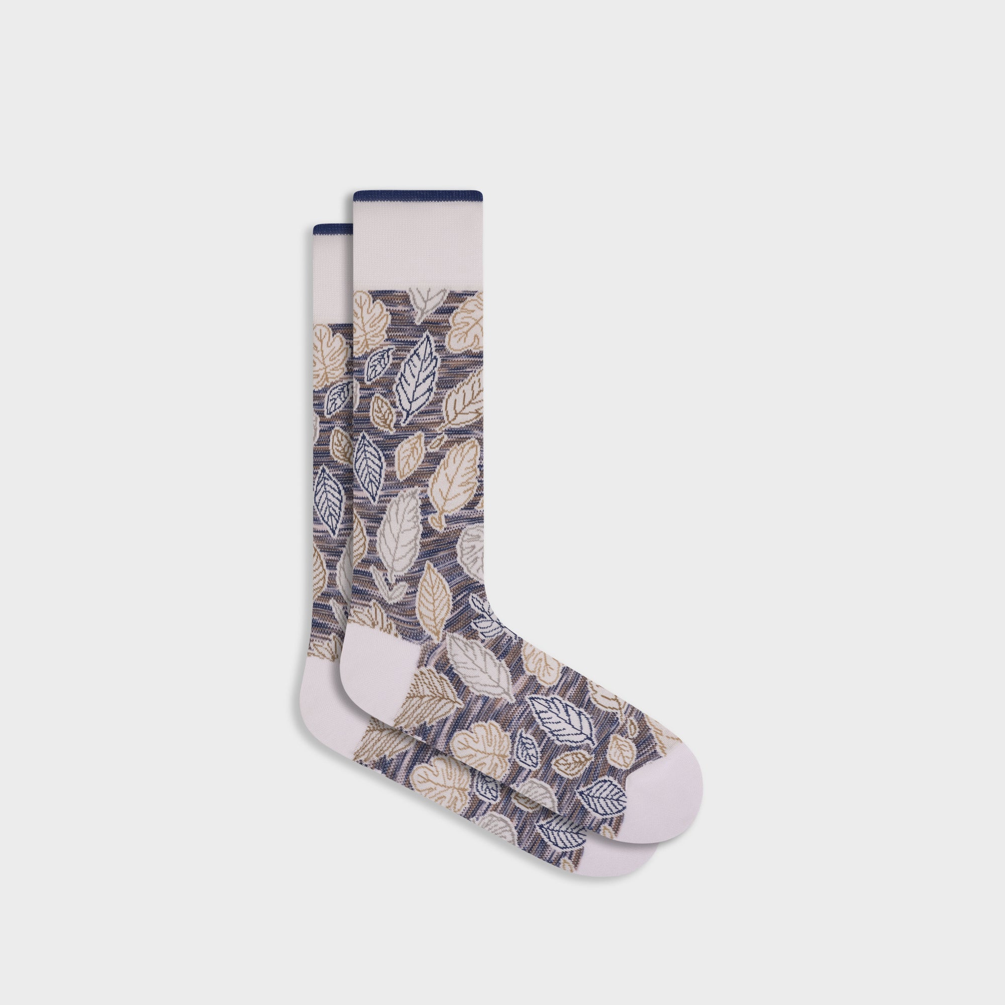 Leaf Motif Mid-Calf Socks