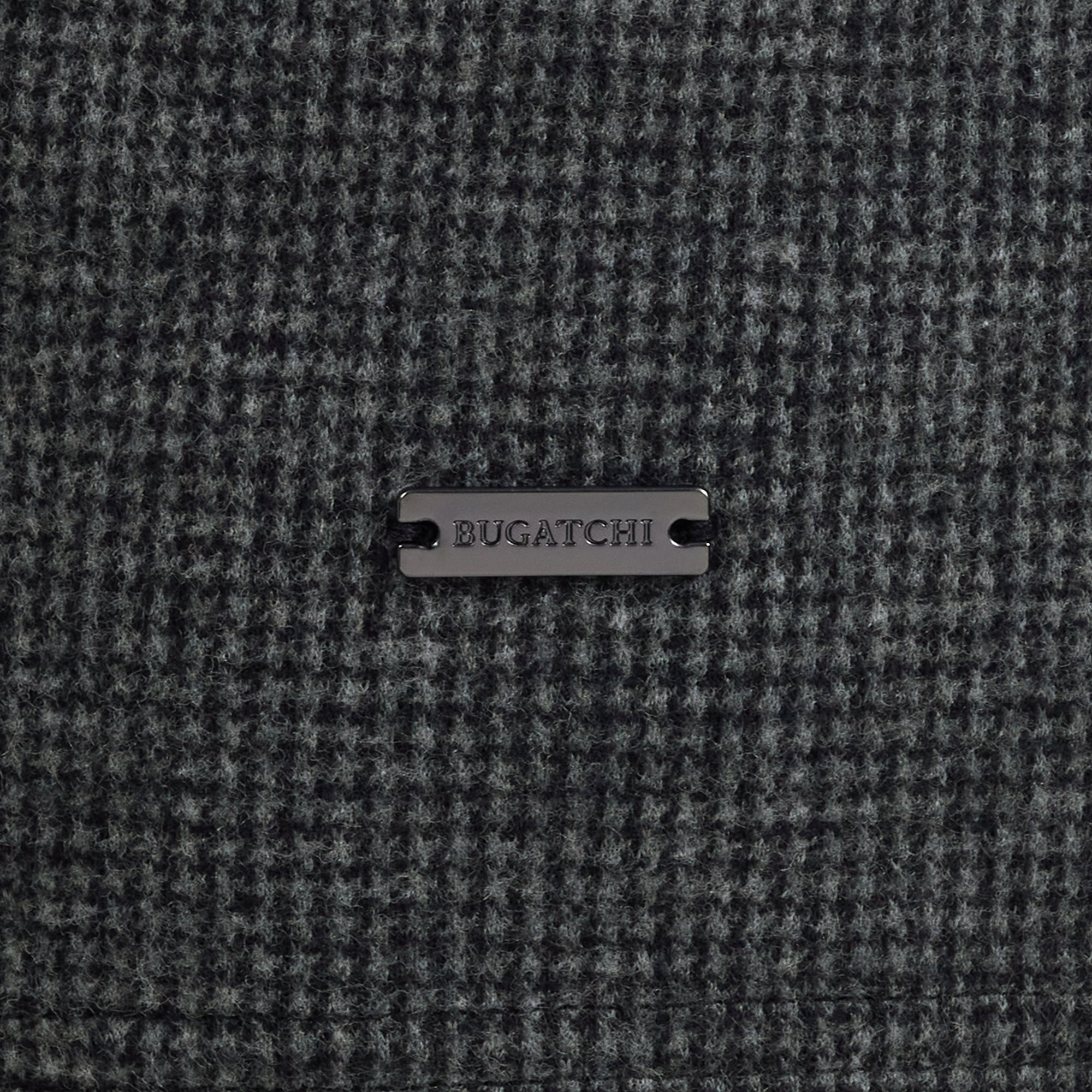 Houndstooth Quarter-Zip Pullover