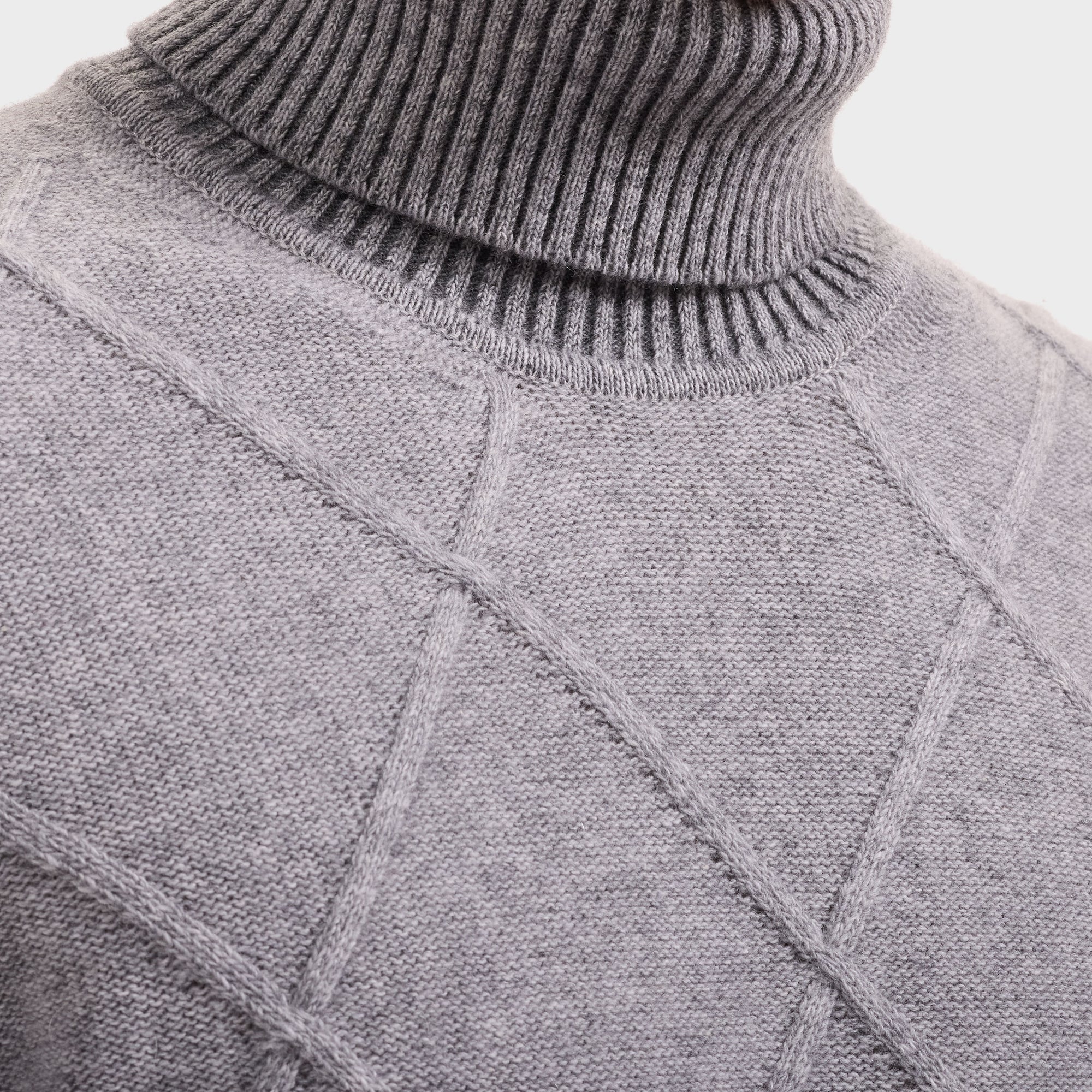 Diamond Stitch Turtleneck Sweater