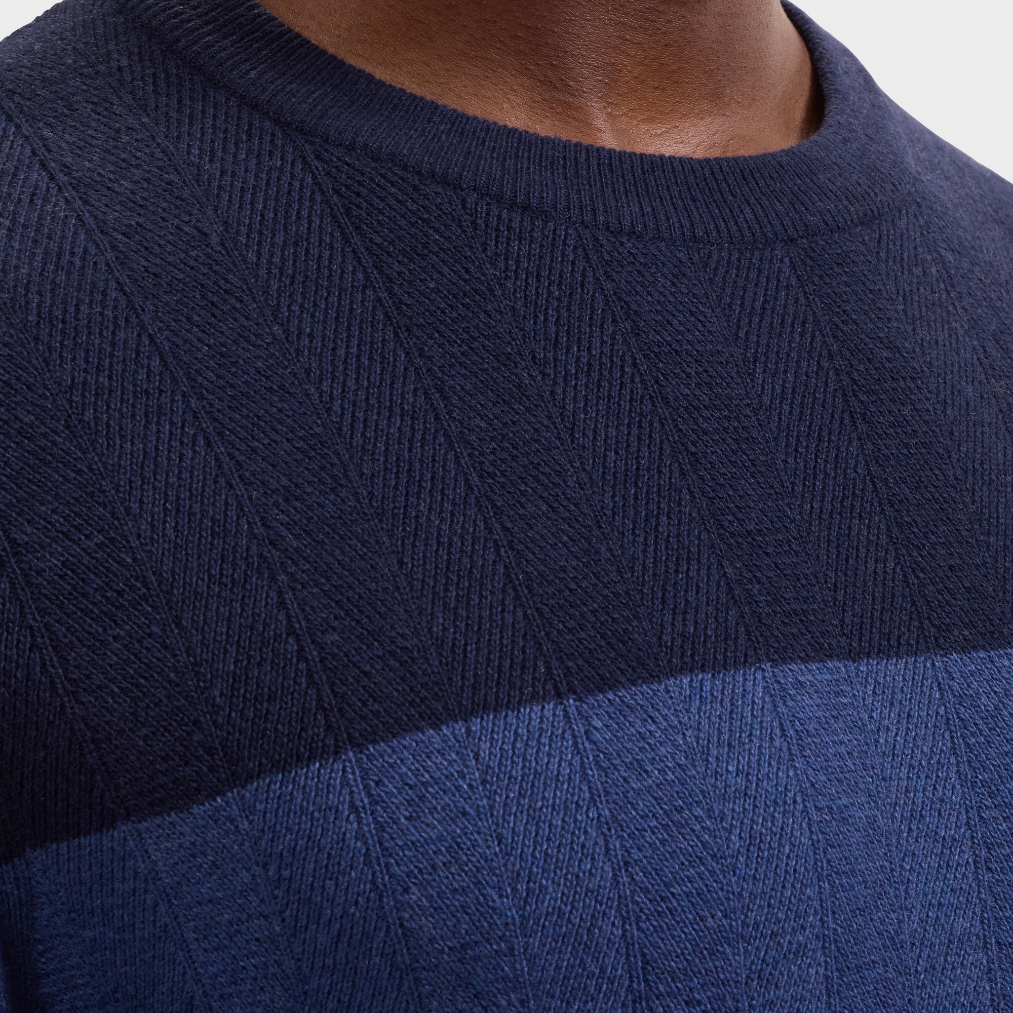 Color block Chevron Crewneck Sweater