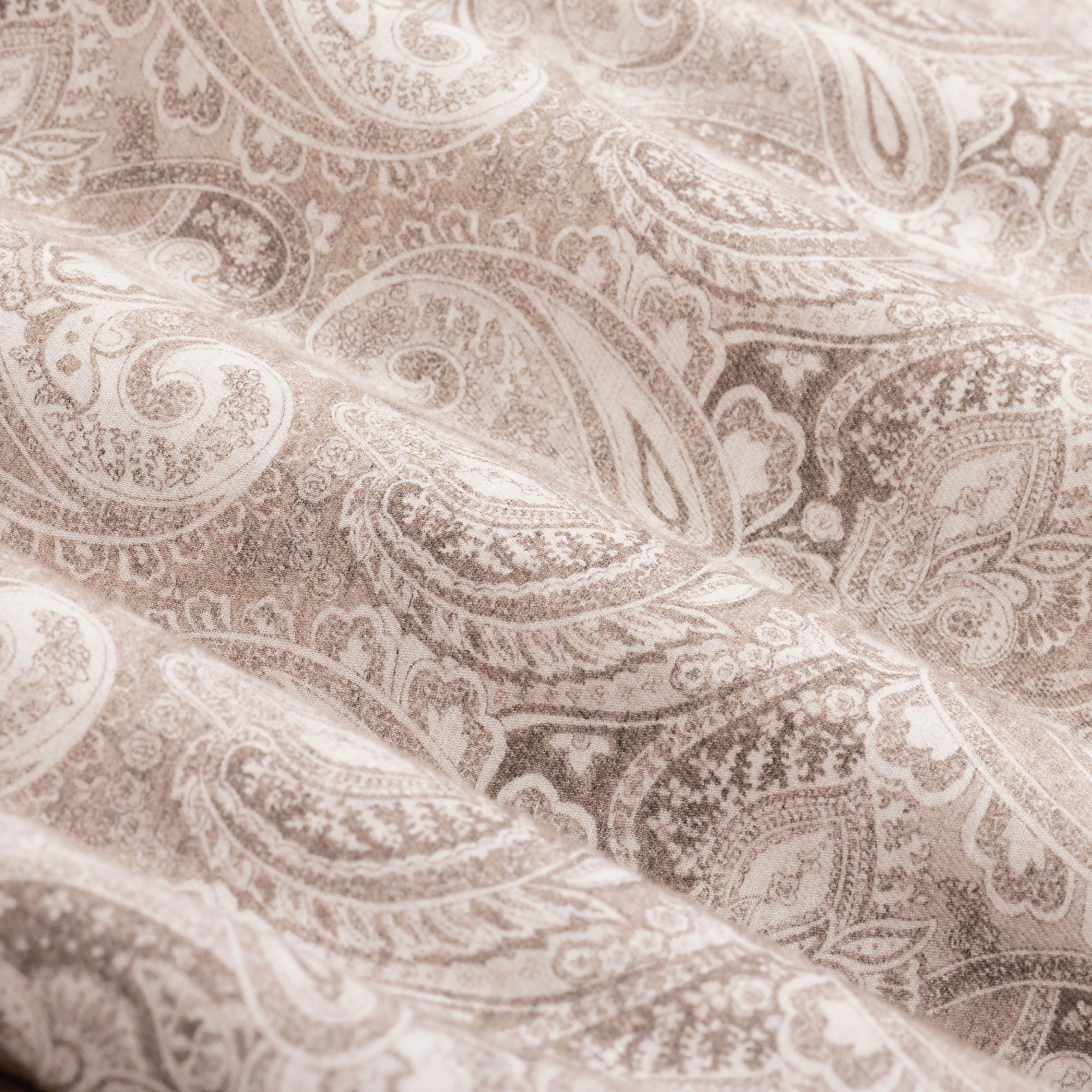 Axel Paisley Shirt