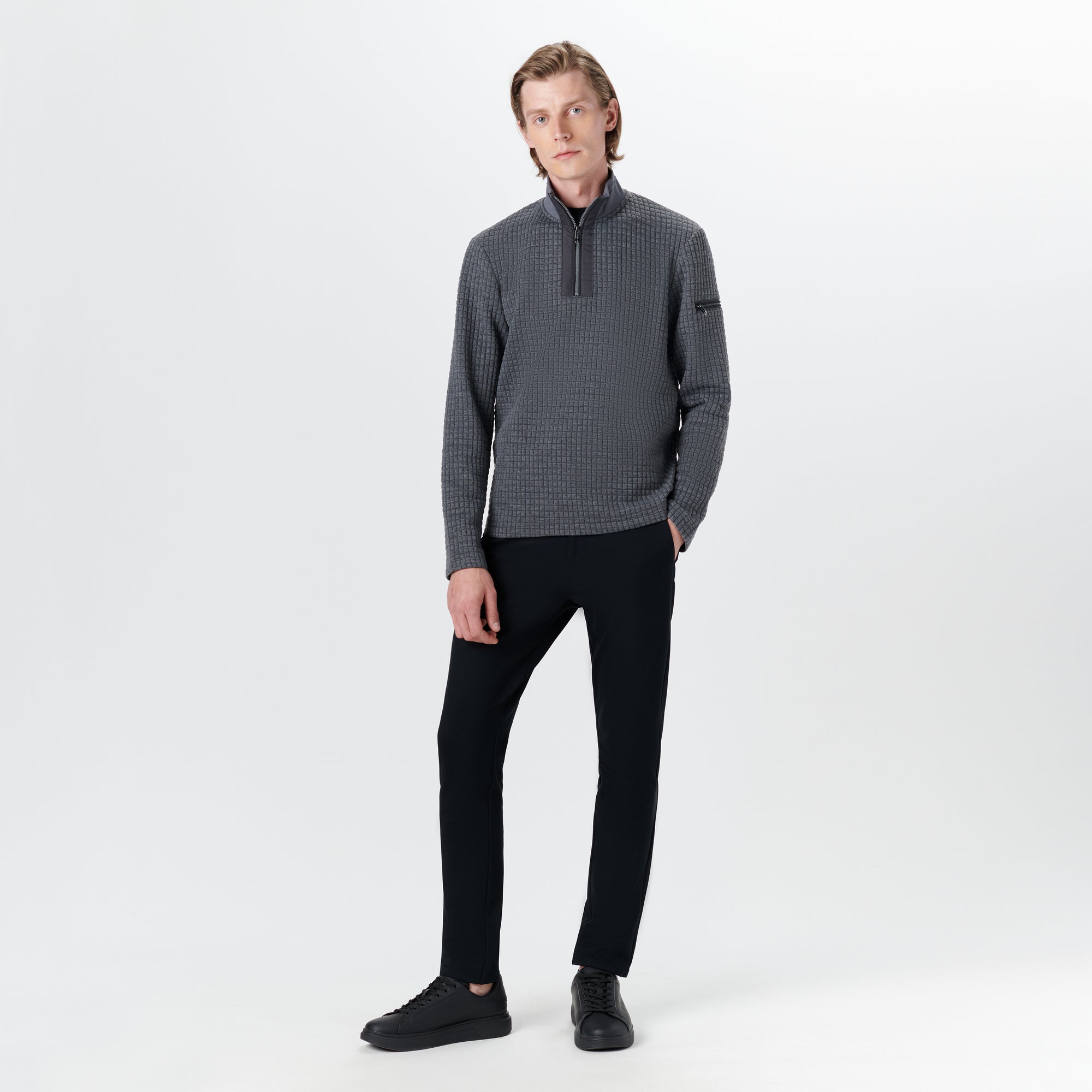 Long Sleeve Quarter Zip Pullover