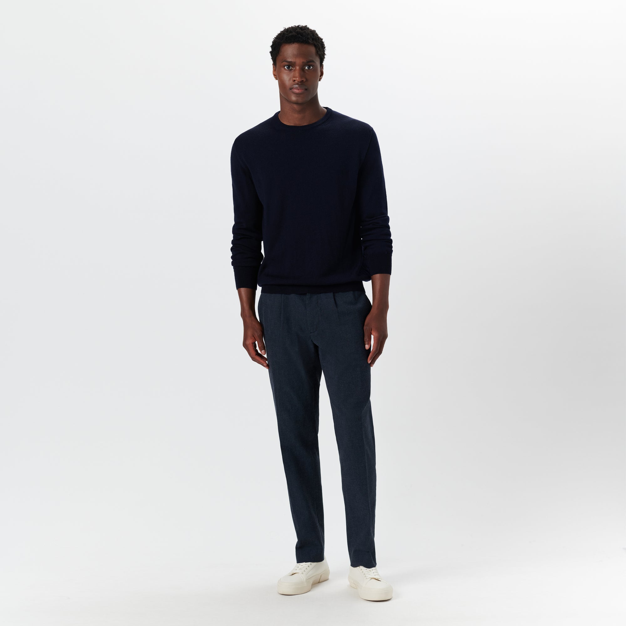 Super Merino Crew Neck Solid Sweater