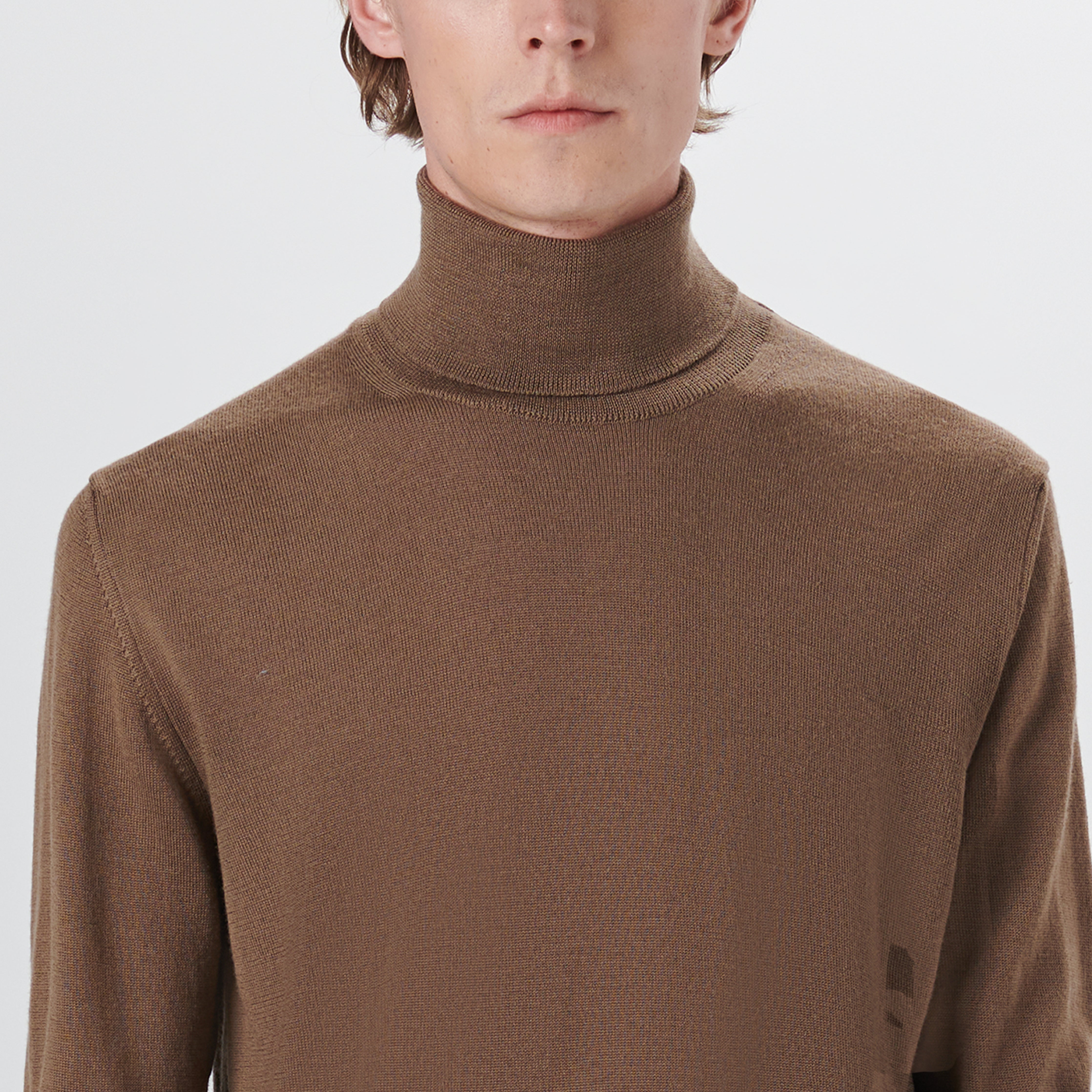 Super Merino Turtle Neck Solid Sweater – BUGATCHI