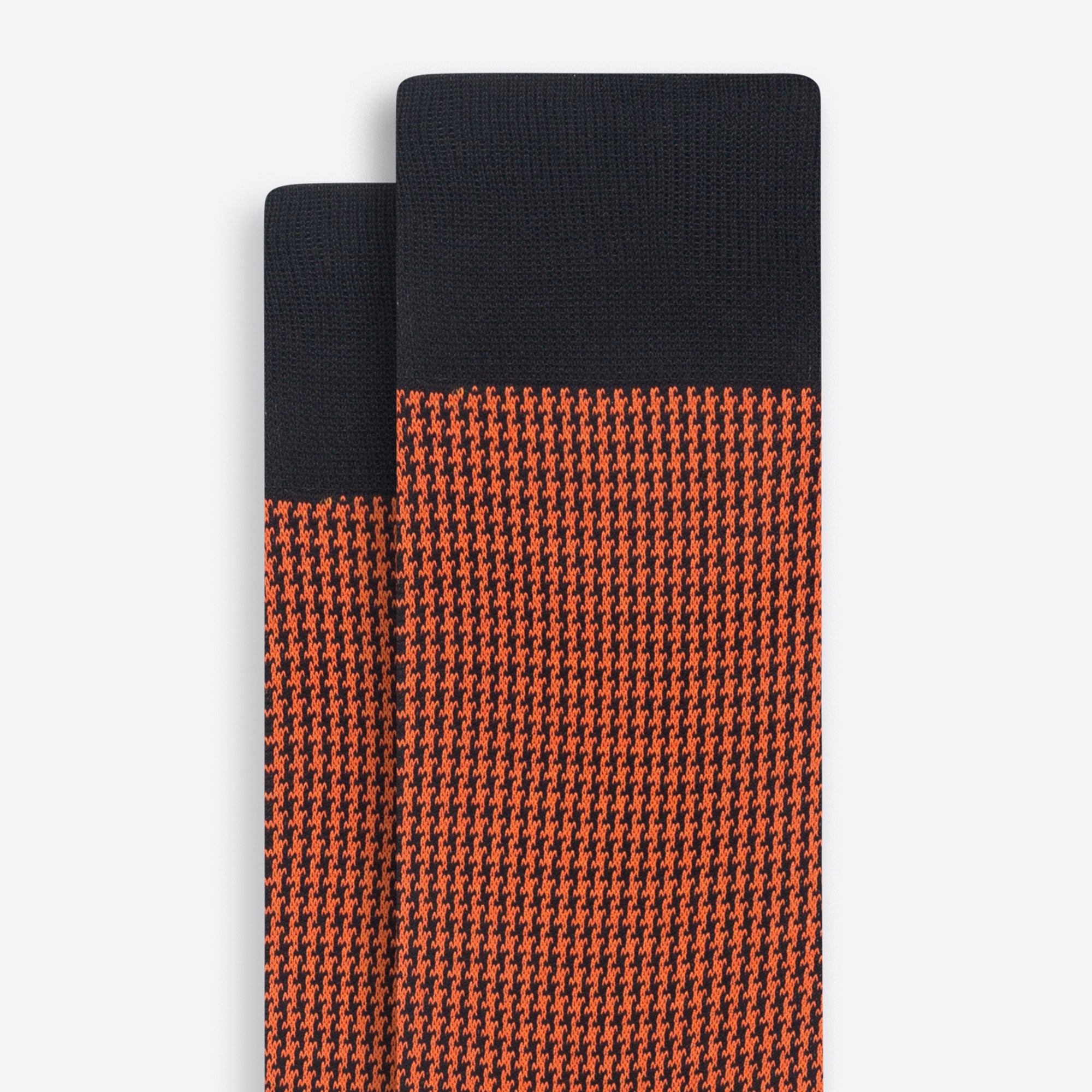 Hound's Tooth Check Mid-Calf Socks