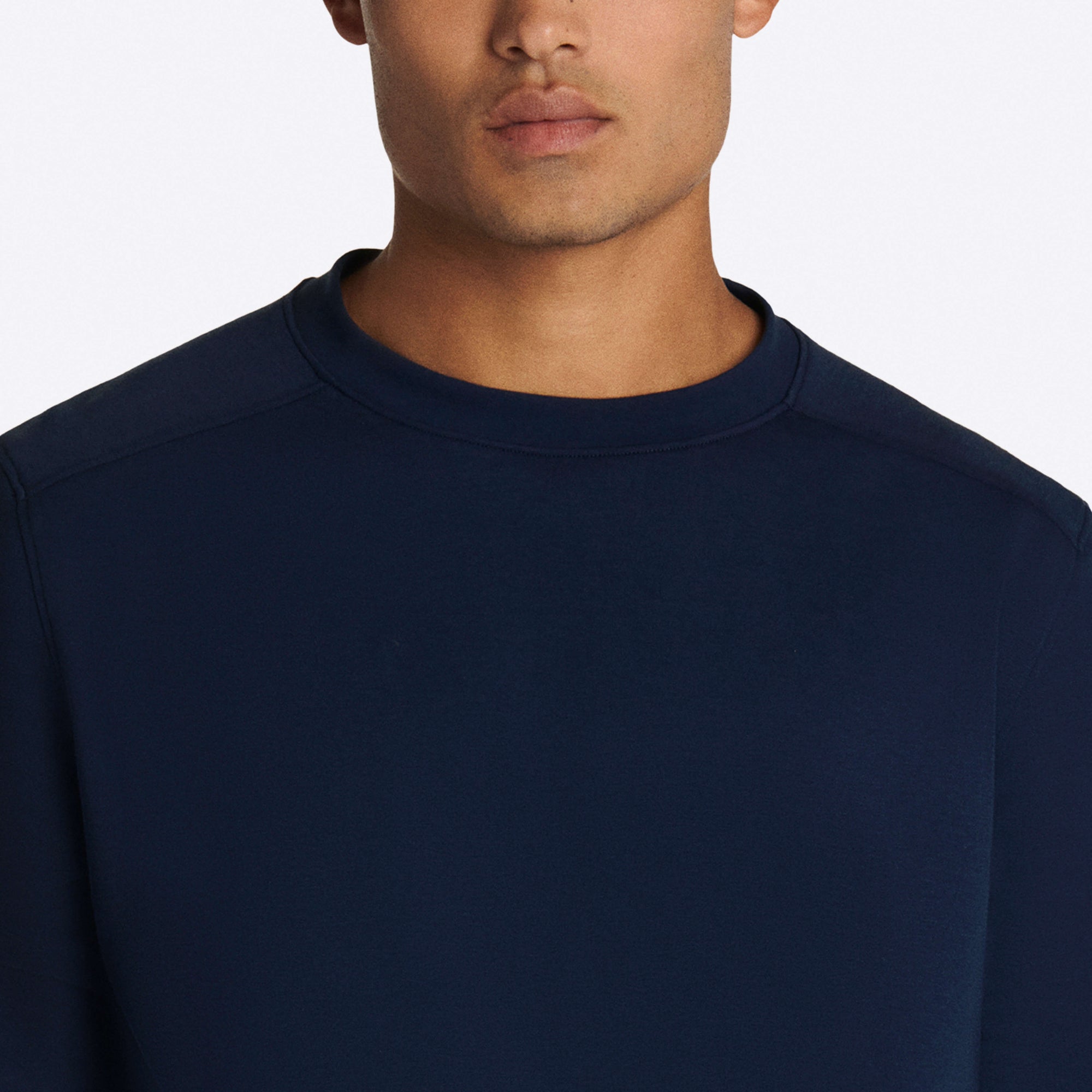 COMFORT Solid Long Sleeve Crew Neck Pullover